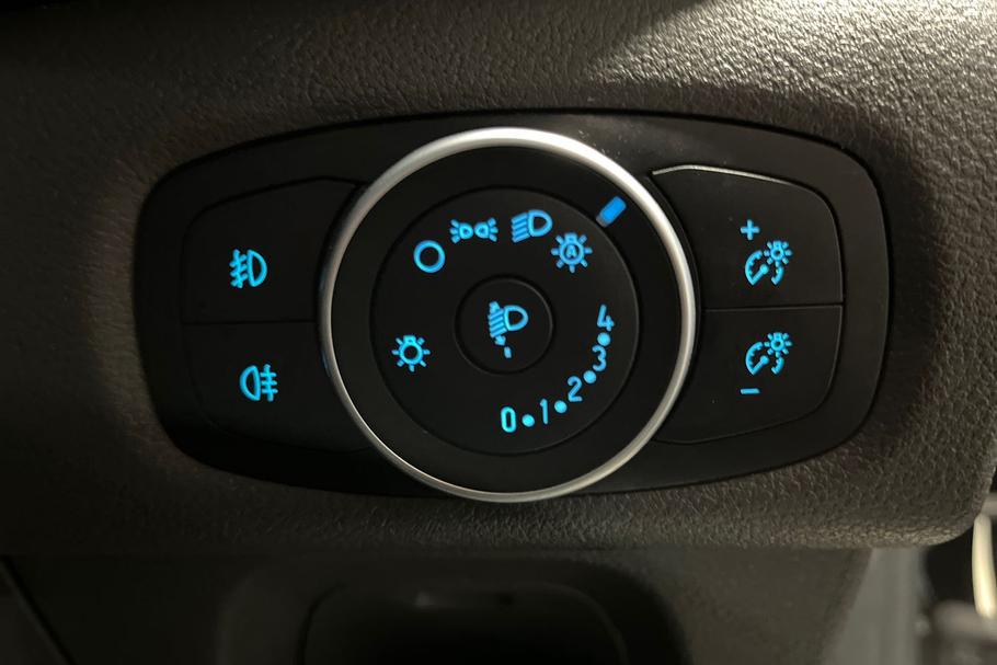 Used Ford TRANSIT CUSTOM WP70GVX 25