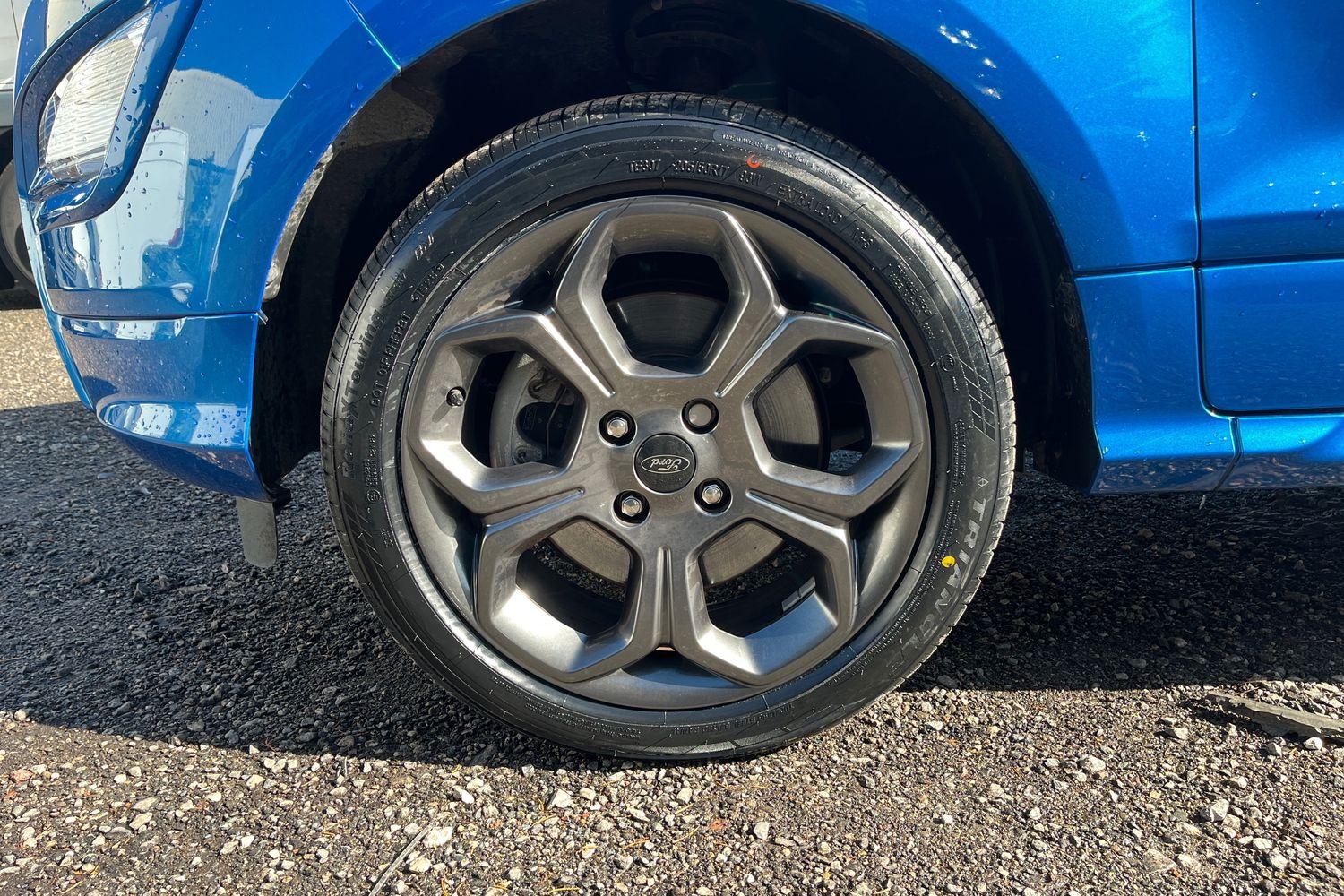 Ford ECOSPORT Photo 7