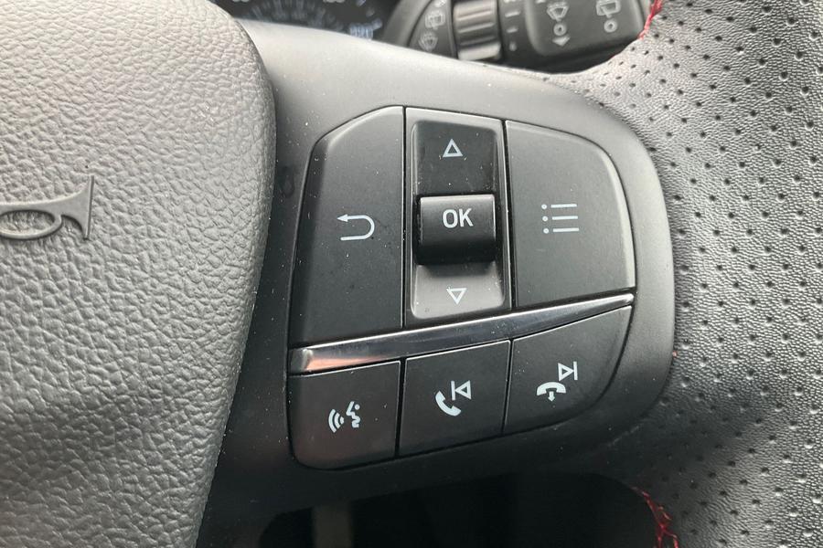 Ford Focus Photo autoimg-9baae641172ba0848f20b8a1d5064d68fd6db6e5.jpg