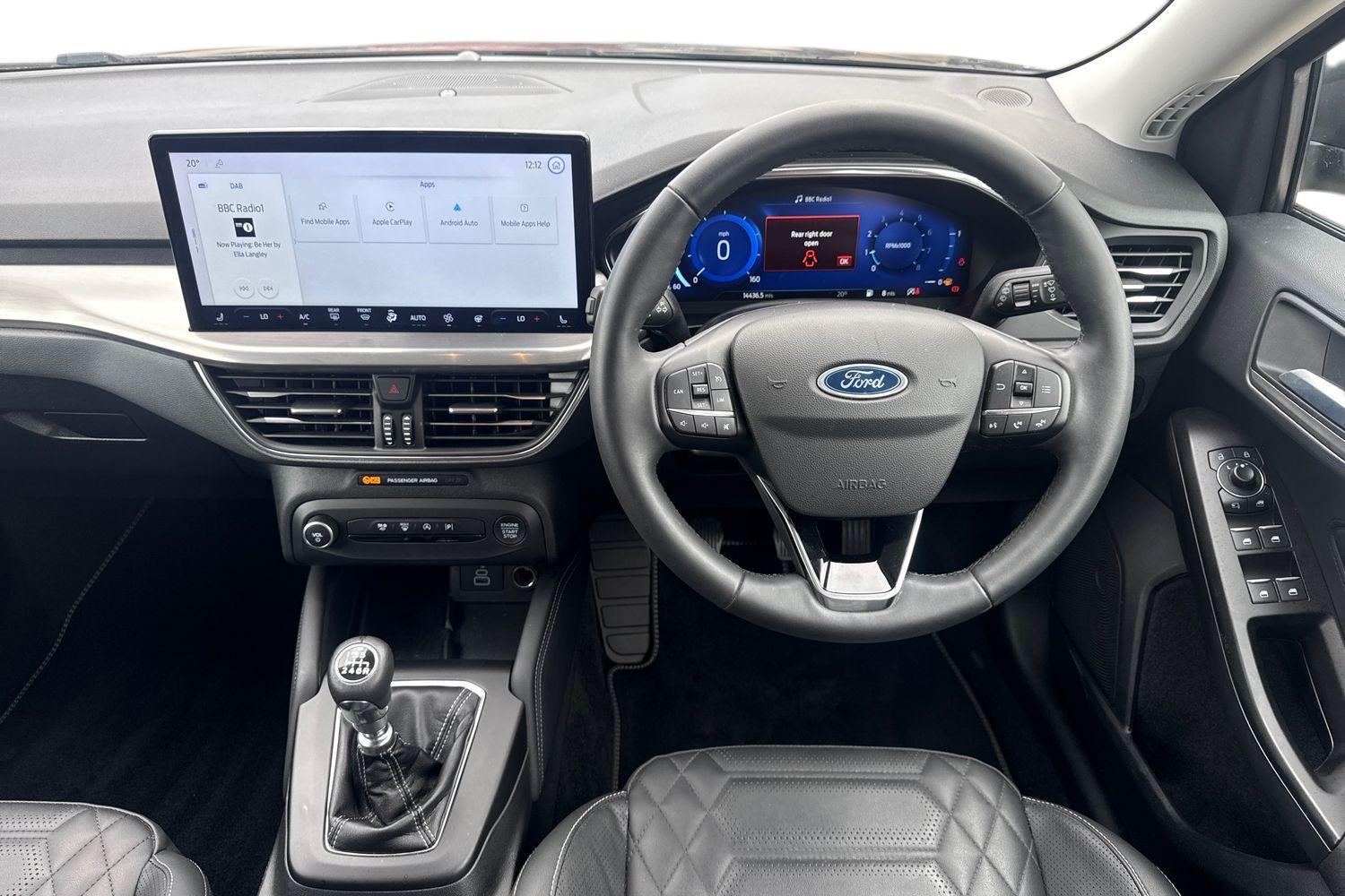 Ford FOCUS Photo 10