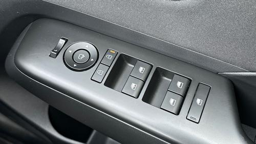 Hyundai KONA Photo autoimg-9baeecfca2311267784a58436bc6a6abf1020b64.jpg
