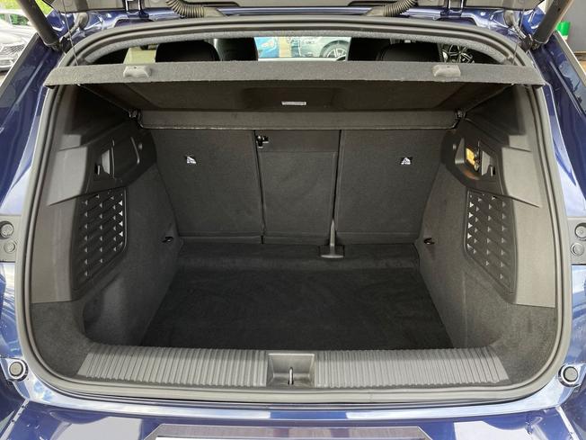 RENAULT Scenic E-Tech Photo 12