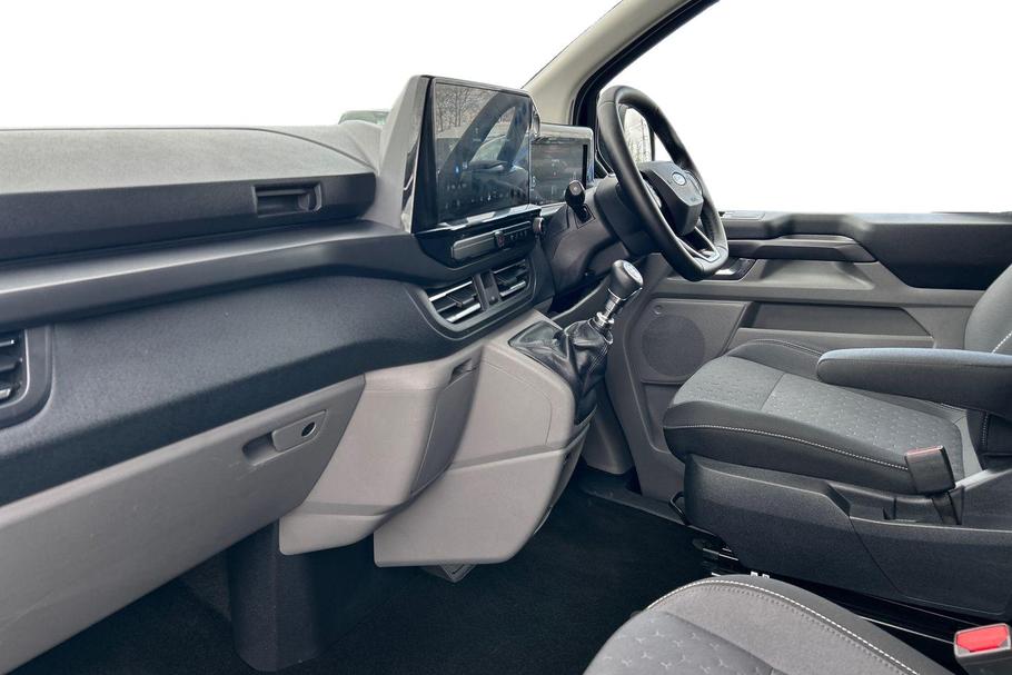 Used FORD TOURNEO CUSTOM YM25LNU 4