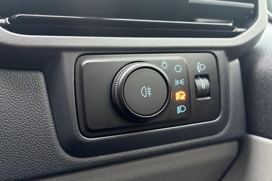 Used Ford E-TRANSIT CUSTOM SV75UWU 32