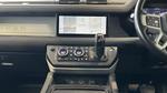 Land Rover Defender Photo 13