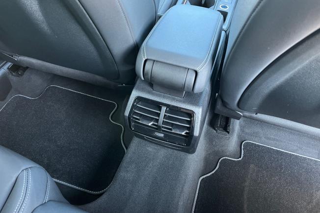 AUDI Q3 Photo 59