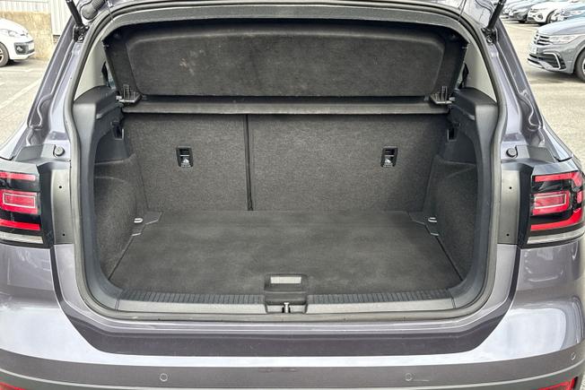 VOLKSWAGEN T-Cross Photo 12