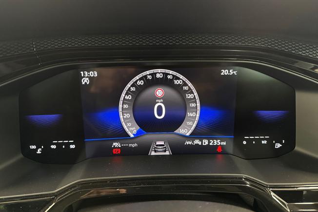 VOLKSWAGEN Polo Photo 15
