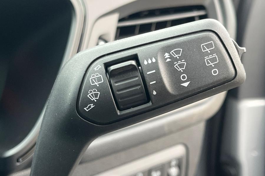 Ford KUGA Photo autoimg-9bb784f215c5b47c861c51b955223705659569c9.jpg