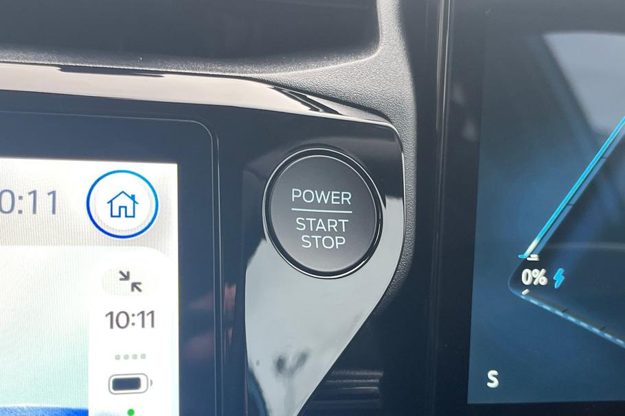 Used Ford PUMA MT75UMK 37