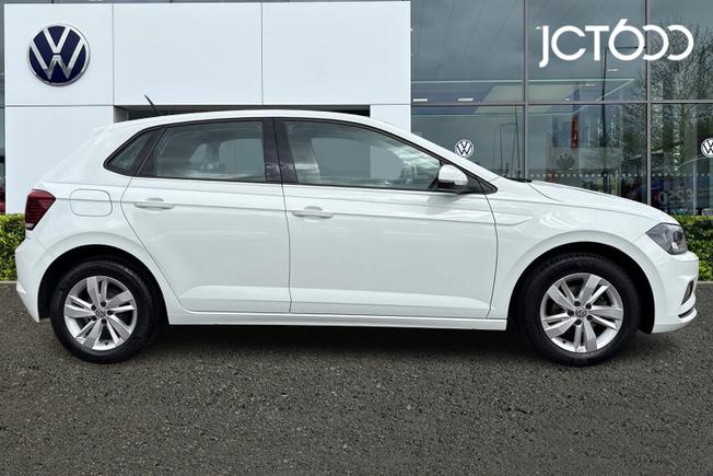 Volkswagen Polo Photo 4