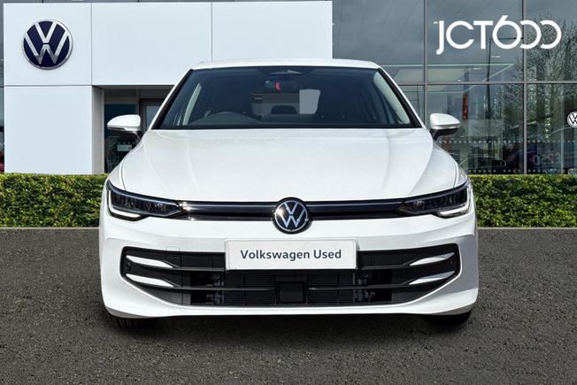 VOLKSWAGEN Golf Photo 8