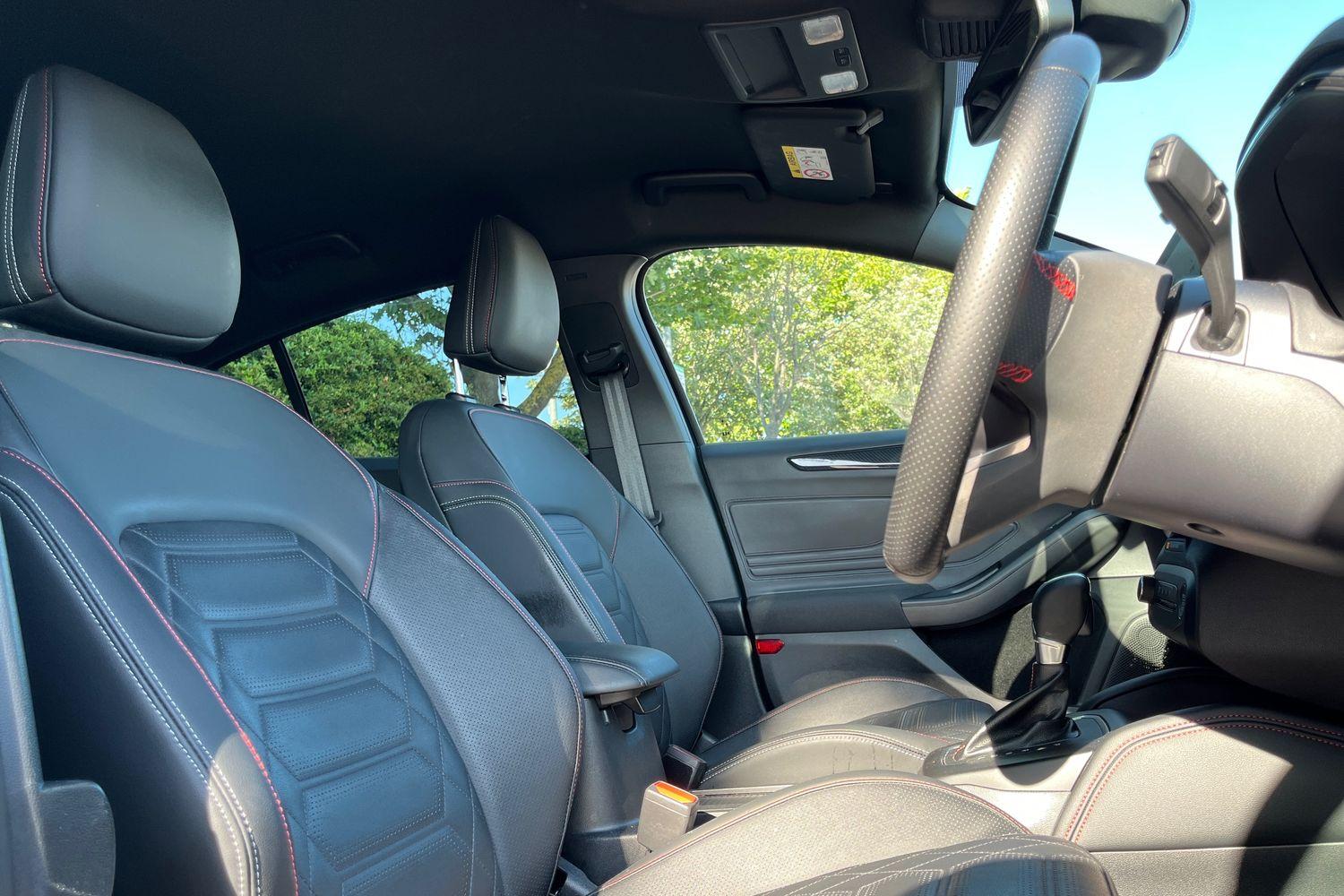 Ford Focus Photo 16