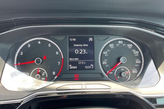 Volkswagen Polo Photo autoimg-9bbd8ef8802135ece1b75e52197894db9ffcd878.jpg