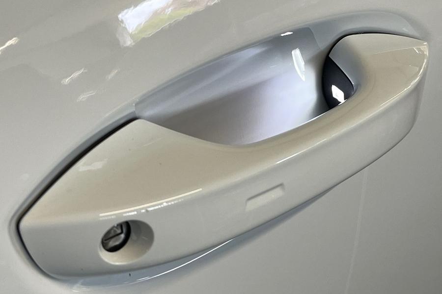 Ford Explorer Photo autoimg-9bbef230d835077985e61f89f379da2a63e2e82e.jpg