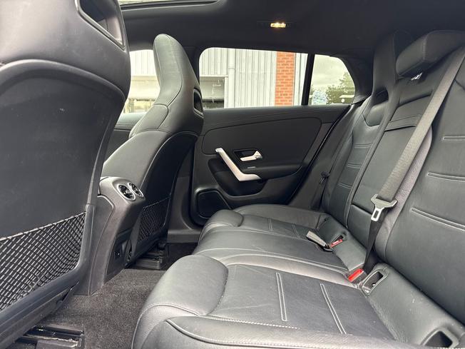 MERCEDES-BENZ CLA Photo 47