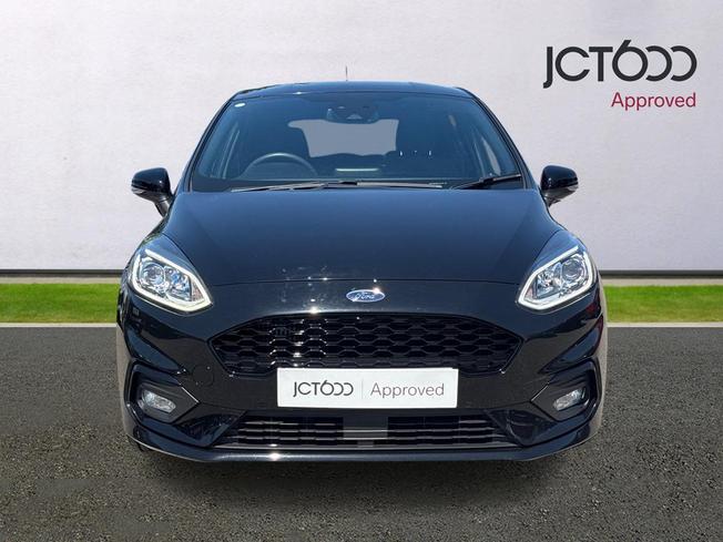 FORD Fiesta Photo 8