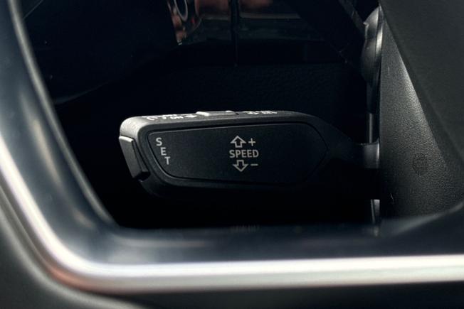 Audi Q8 Photo 50