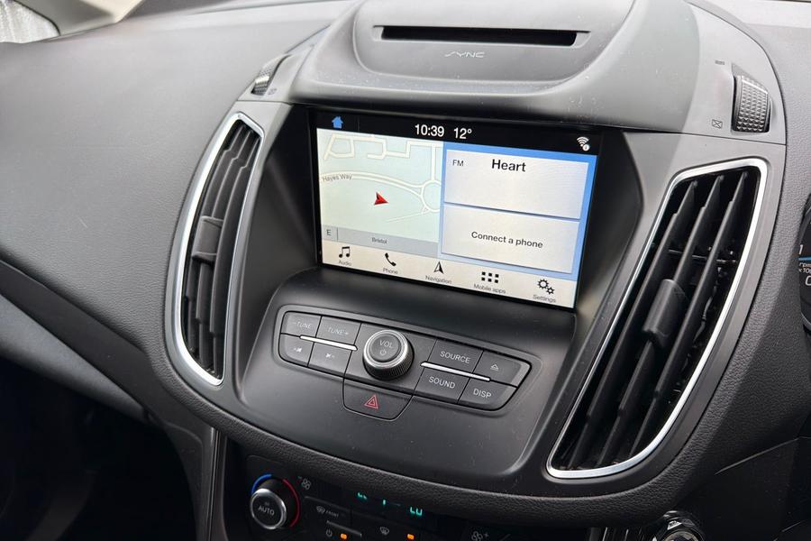 Ford GRAND C-MAX Photo autoimg-9bccf95312366dc2a9875714738e1b903b7ca479.jpg