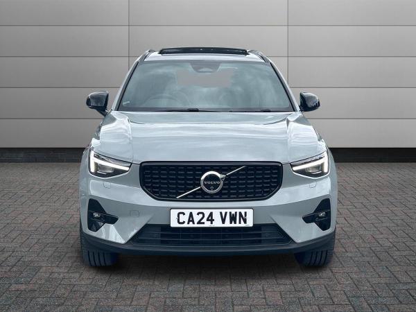 Volvo XC40 Photo autoimg-9bcfec1344449f73cb10d4edc46b91b46875f4c4.jpg