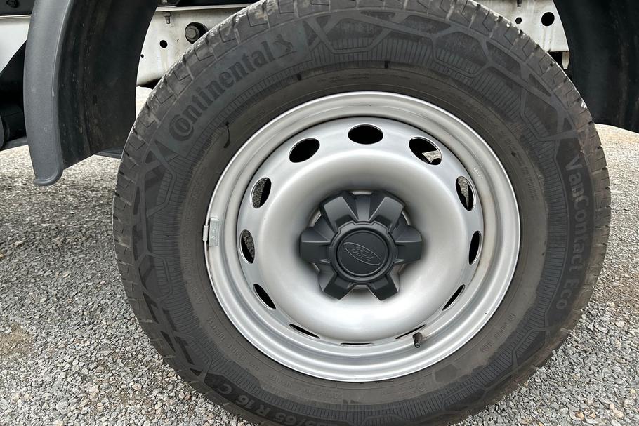 Used Ford TRANSIT WR25CKV 24