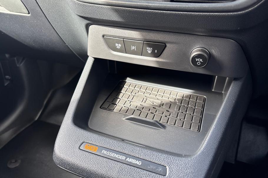 Used FORD E-TRANSIT COURIER CJ75EUM 15