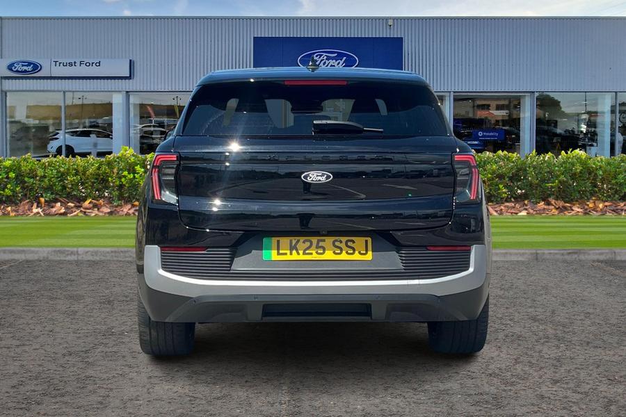 Ford Explorer Photo autoimg-9bd67a07fea3543b6e1f999977c329f0b1f3acf0.jpg