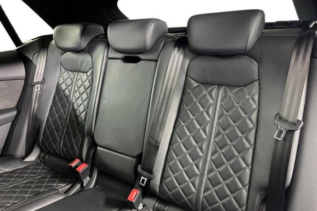 AUDI Sq8 Photo 9