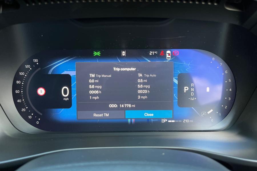 Volvo XC40 Photo autoimg-9bd8d5507e3ca5ac9d79aaf3bb6d417e09acb802.jpg