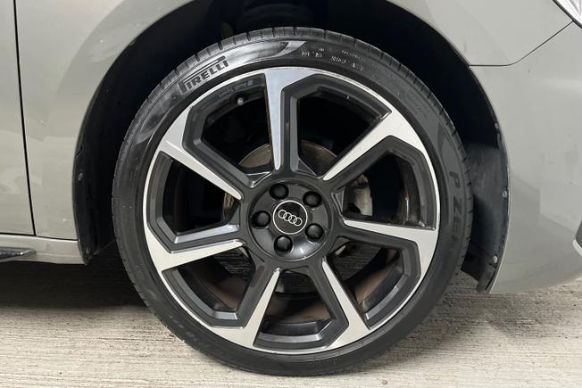 Audi A1 Photo 5
