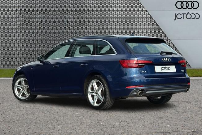 Audi A4 Avant Photo 3