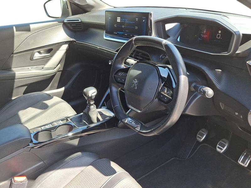 Used Peugeot 208 OW69AXF 11