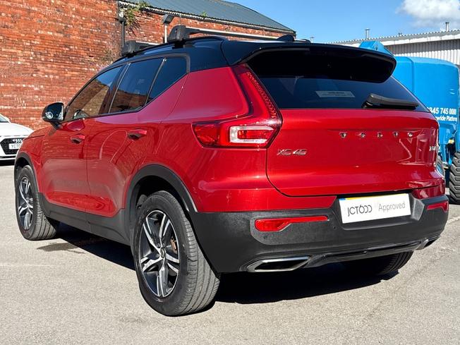 VOLVO Xc40 Photo 31