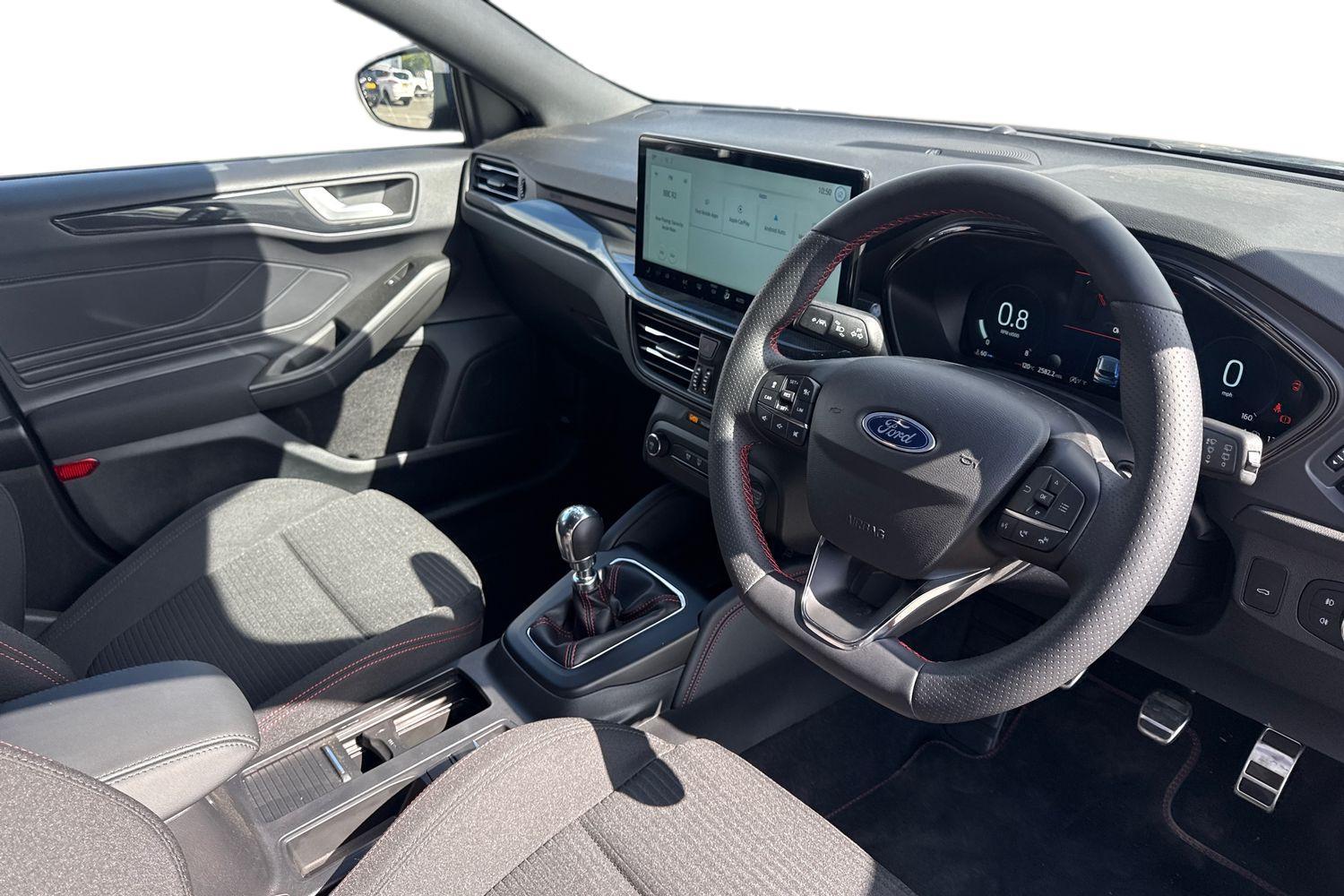 Ford FOCUS Photo 8