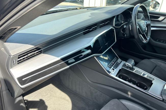 AUDI A6 Avant Photo 45