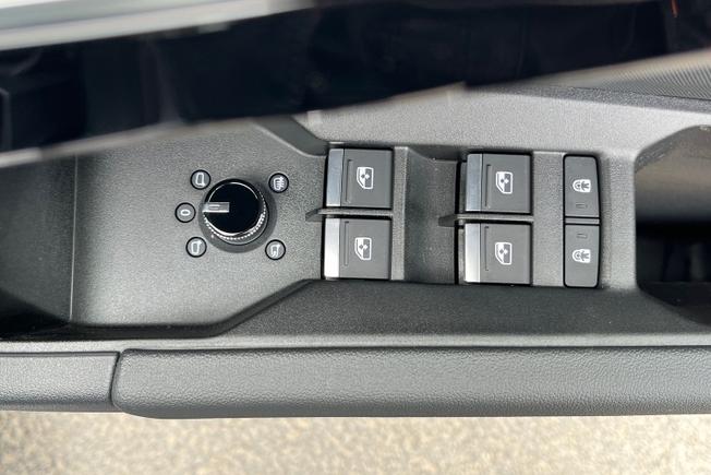 AUDI Q4 E-Tron Photo 52