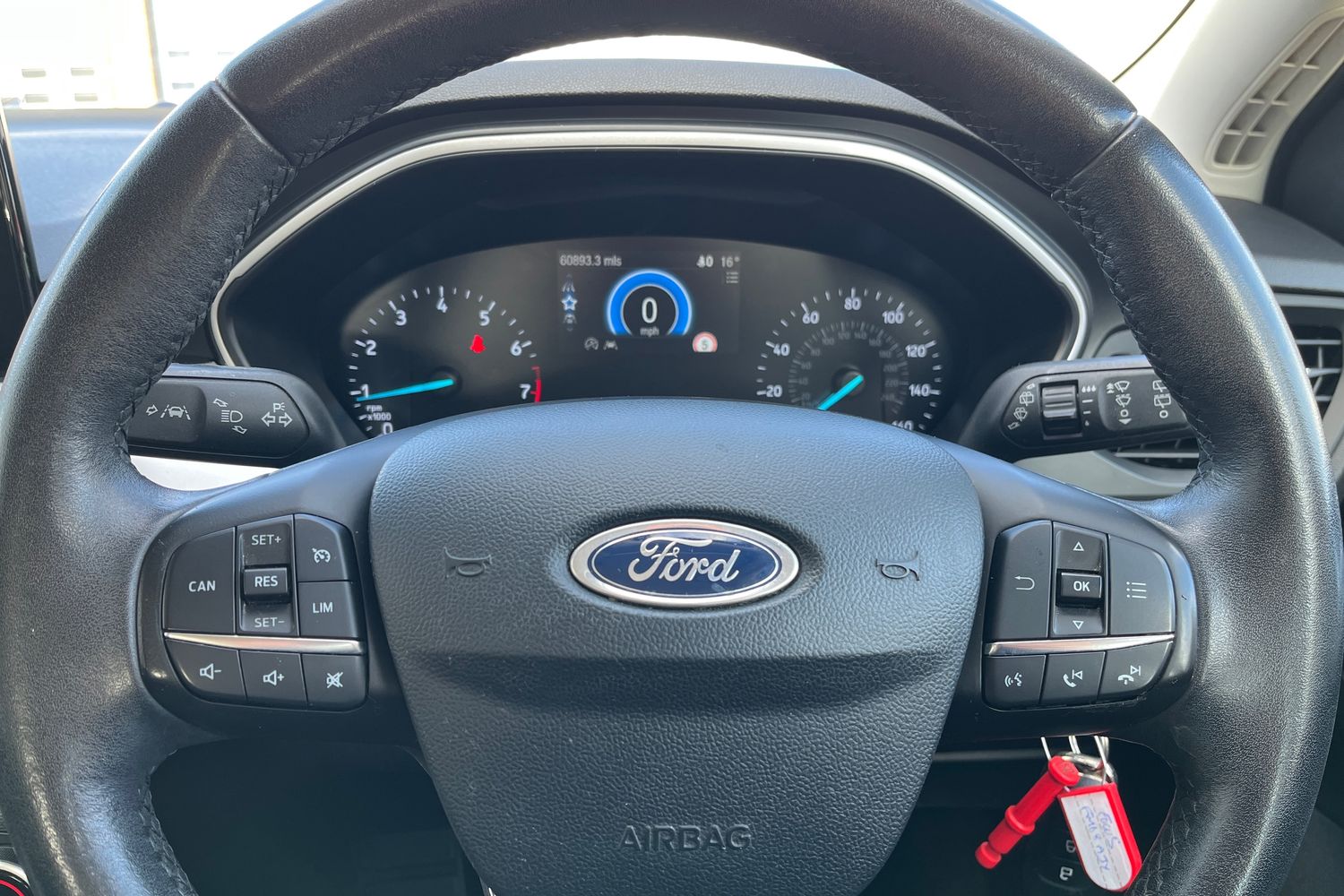 Ford Focus Photo 11
