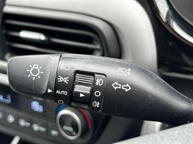 HYUNDAI i10 Photo 59