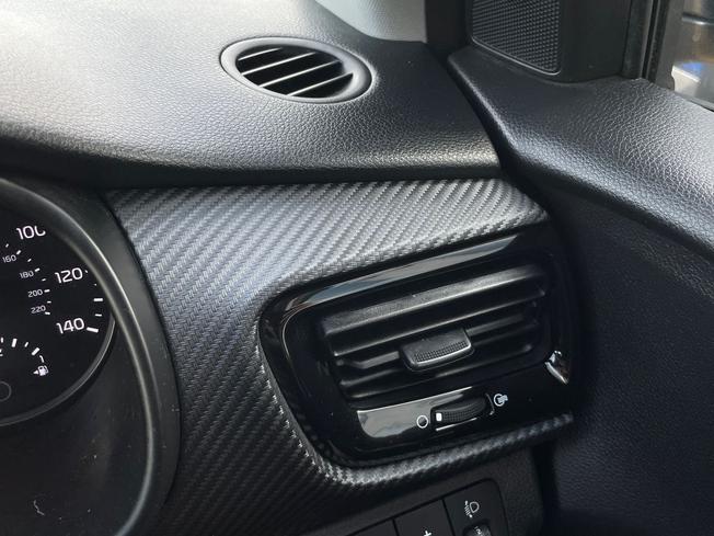 KIA Stonic Photo 34