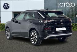 VOLKSWAGEN T-Roc Photo 3