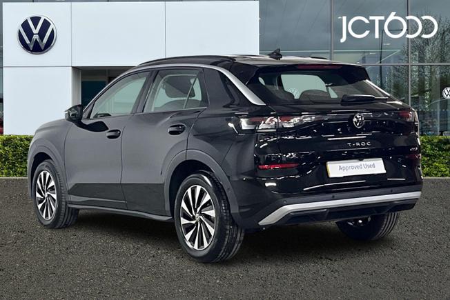 VOLKSWAGEN T-Roc Photo 3
