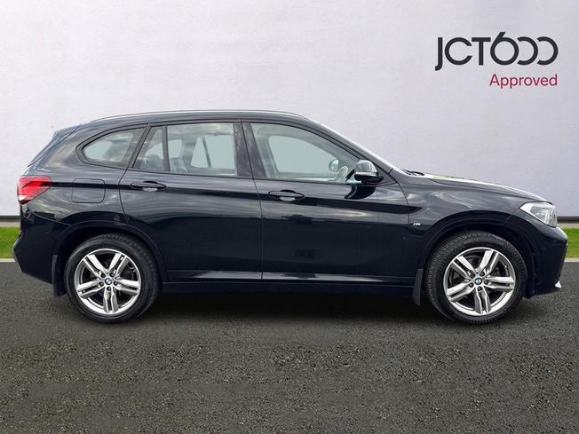 BMW X1 Photo 4