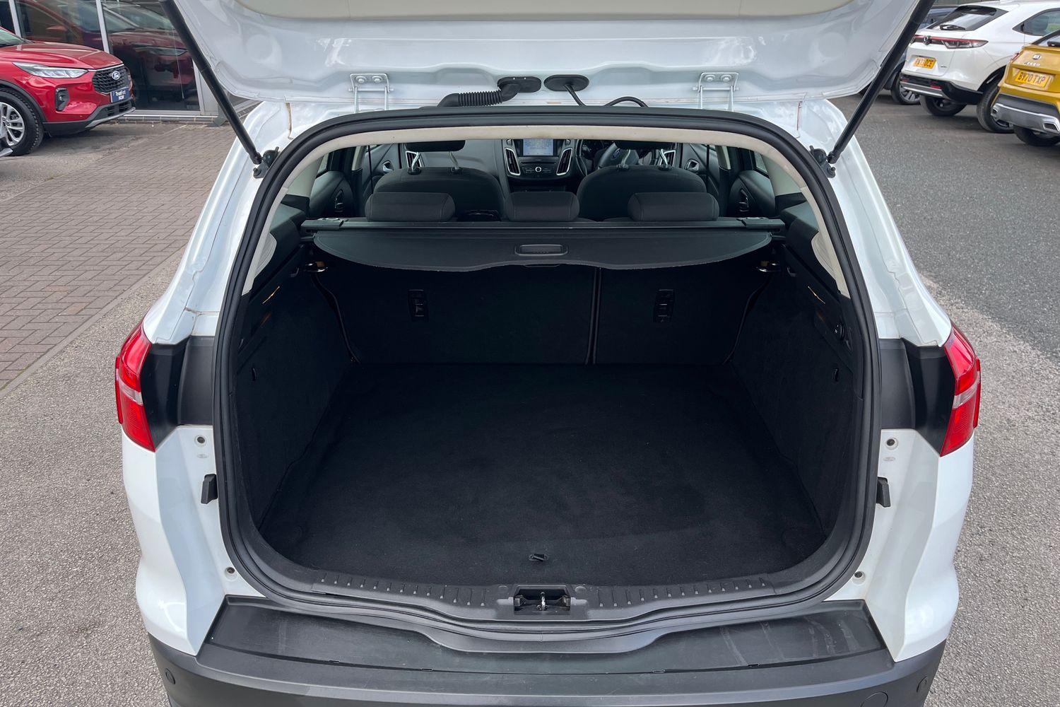 Ford Focus Photo 20