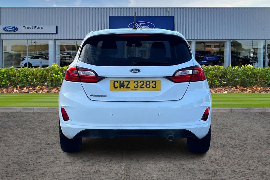 Ford FIESTA Photo autoimg-9c0d6dece588756f767c4b98bb5912d1c7b11708.jpg