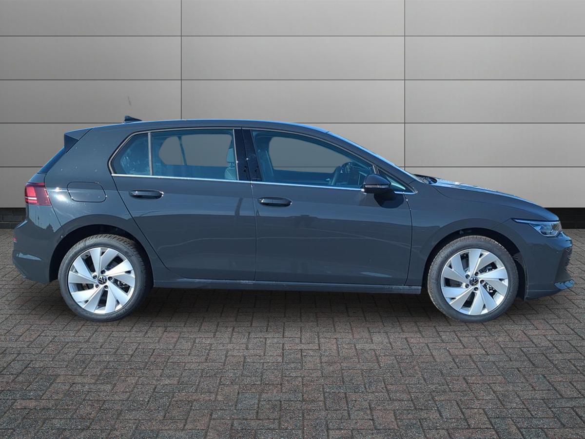 Volkswagen Golf Photo autoimg-9c0dc279a99b7f2902ee270dafd1b052773ef25d.jpg
