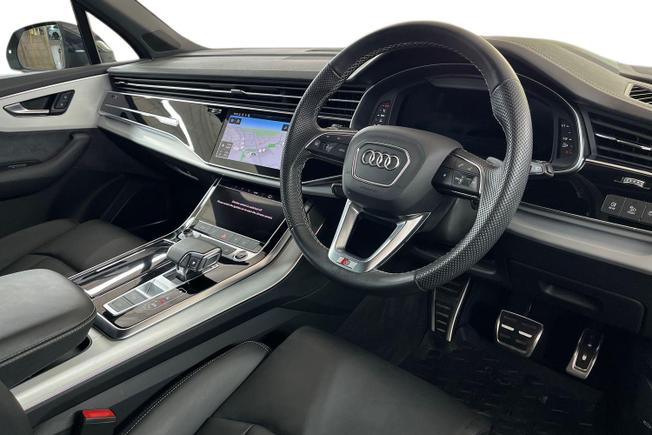 Audi Q7 Photo 6