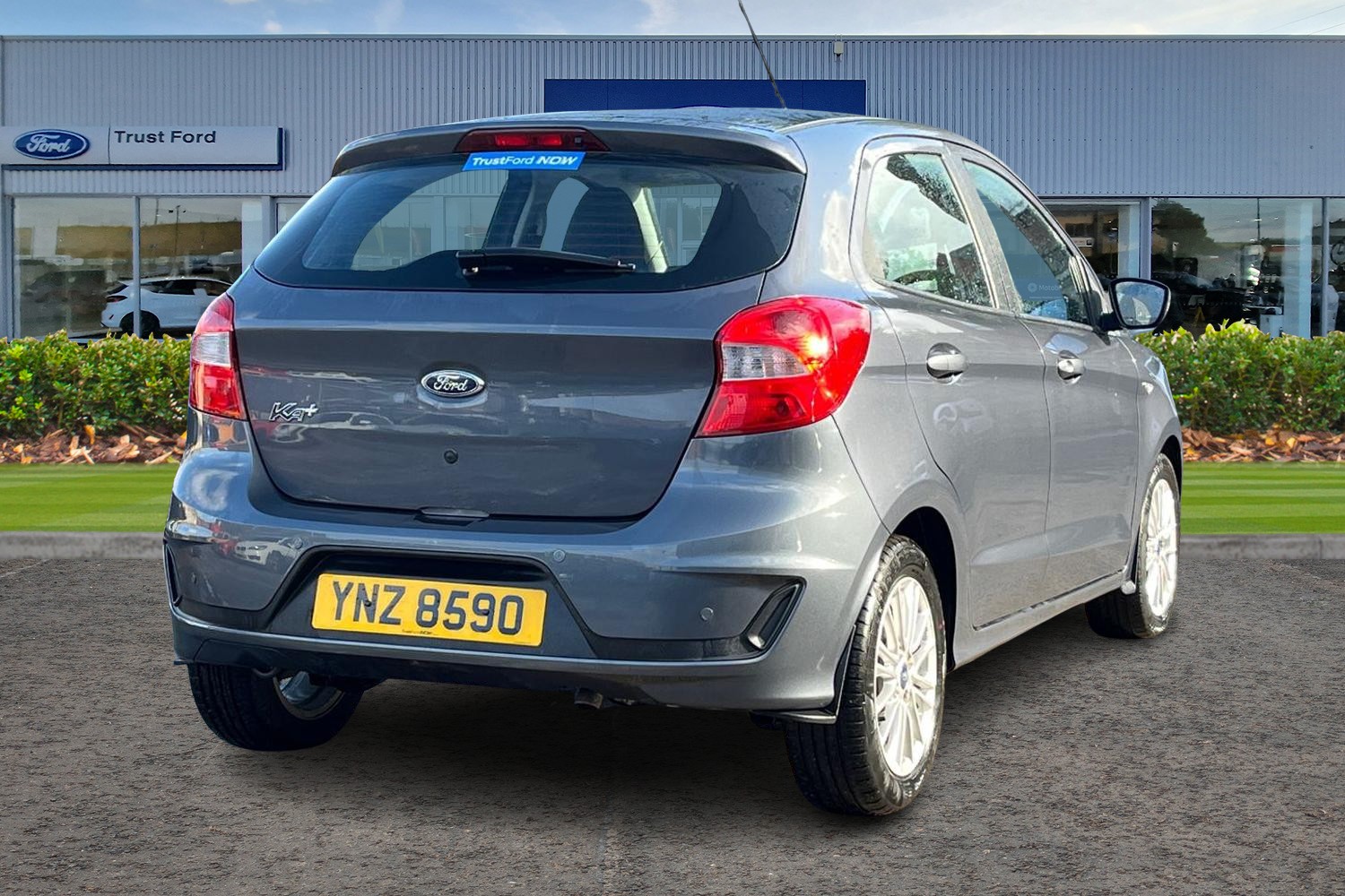 Ford KA+ Photo 3