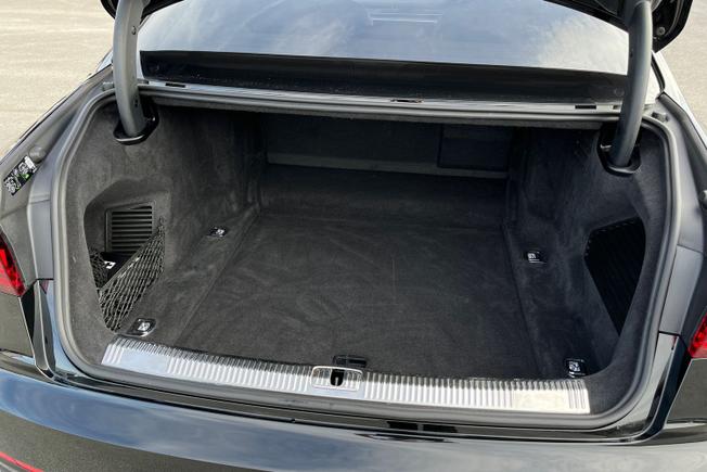 Audi A8 Photo 13