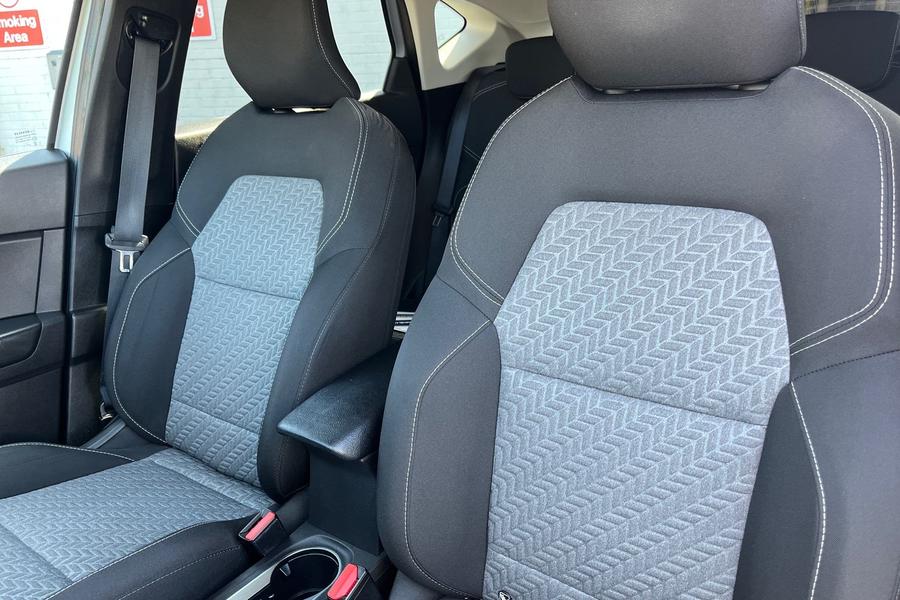 Renault CAPTUR Photo autoimg-9c25c6fbe0801908bbc0c9820c454637103ed259.jpg