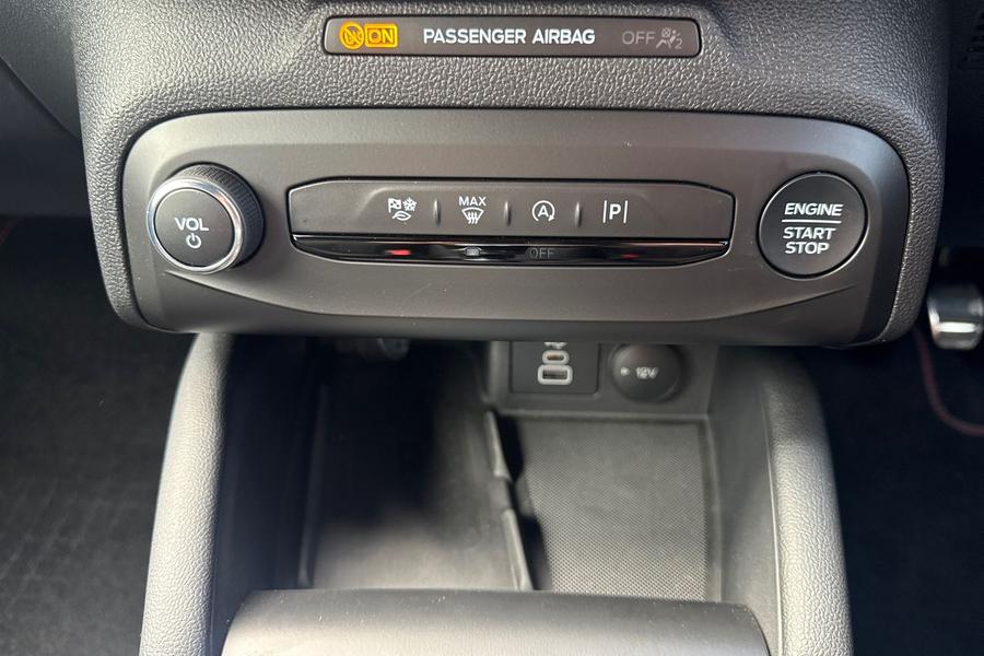 Ford FOCUS Photo autoimg-9c2621aa9174c8f255317d24fbbed0c1e5c44d1b.jpg